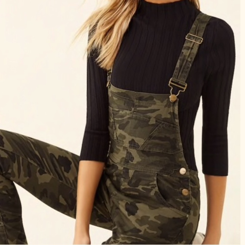 Camouflage overalls